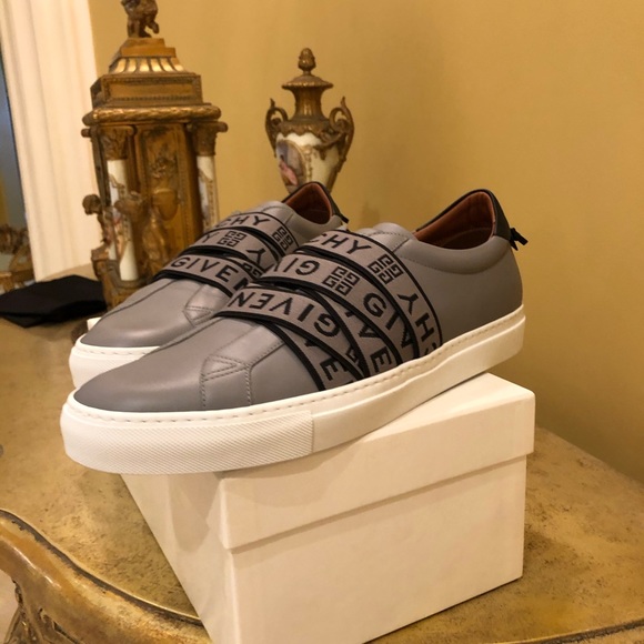 Givenchy Urban Street Low Tops